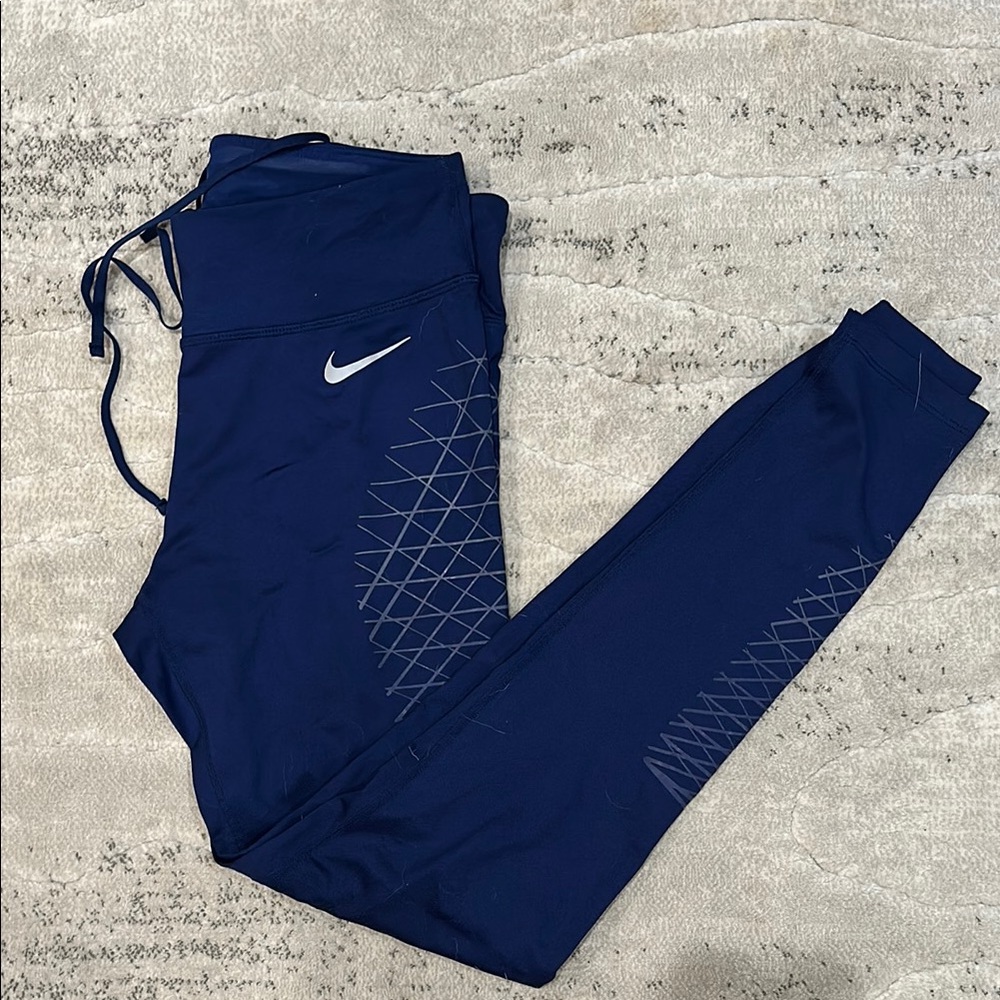 Nike Navy Blue Leggings with Geometric Pattern